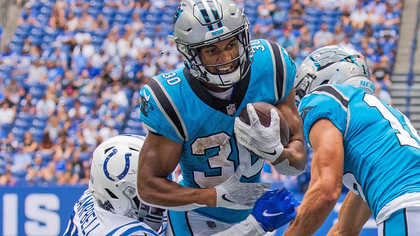 Chuba Hubbard will remain Panthers' starting RB ahead of Miles Sanders for Week 9