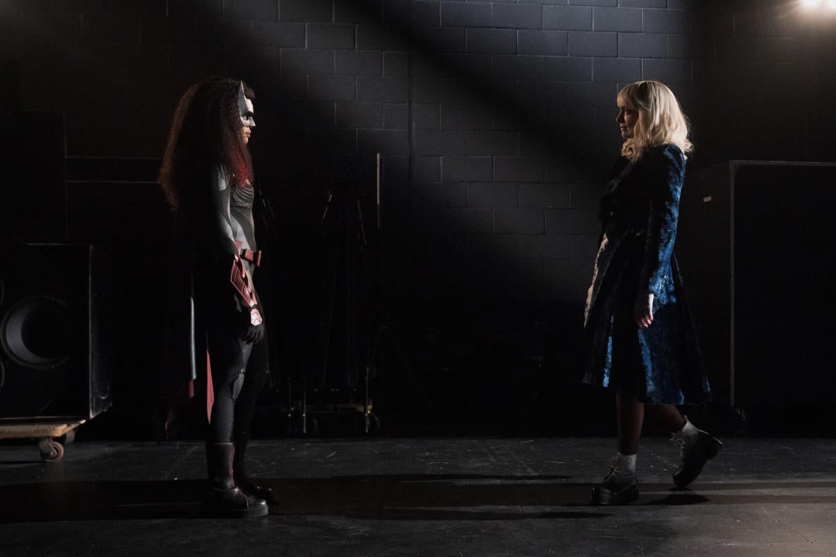 batwoman-3x01-7.jpg