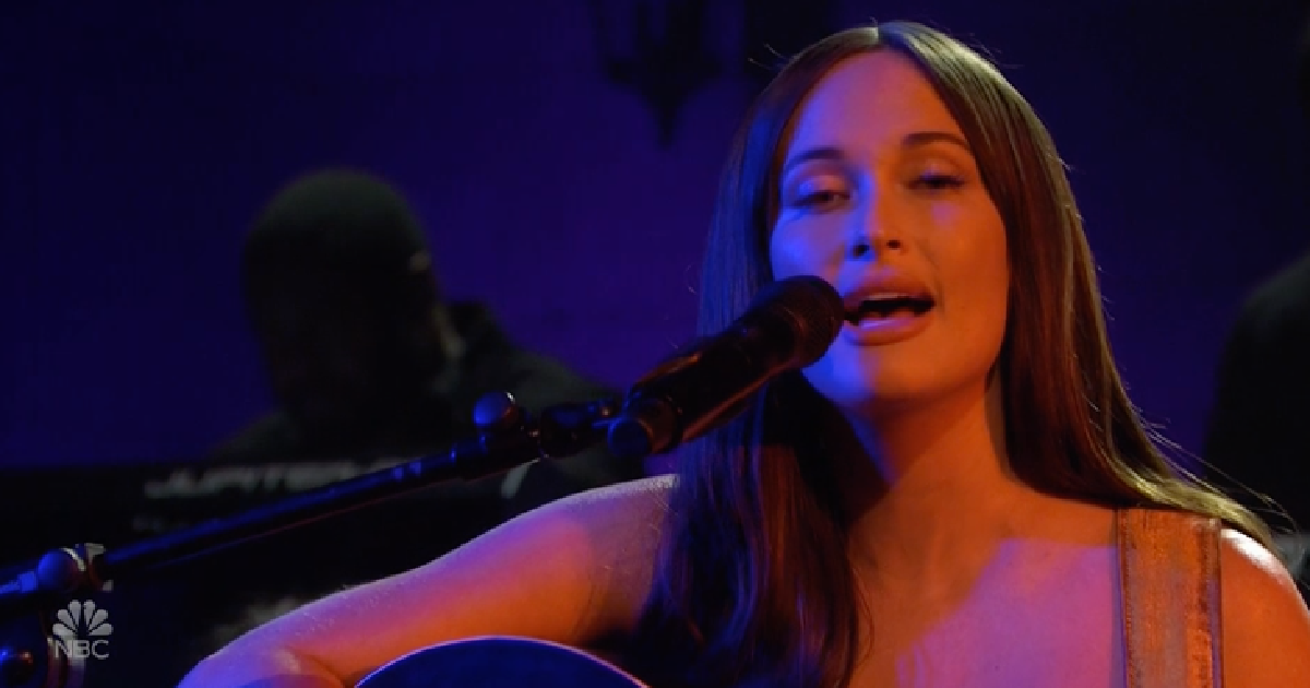 Kacey Musgraves Feels 'Justified' In Her Performance On 'SNL' Season ...