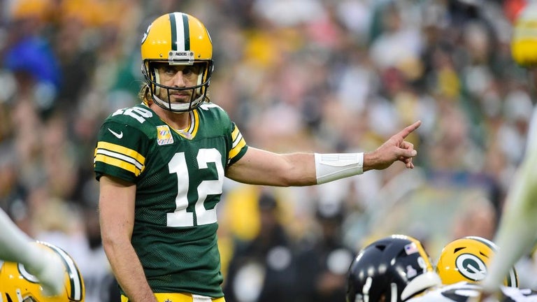 Aaron Rodgers Responds to Rumors of Him Requesting Trade to Steelers