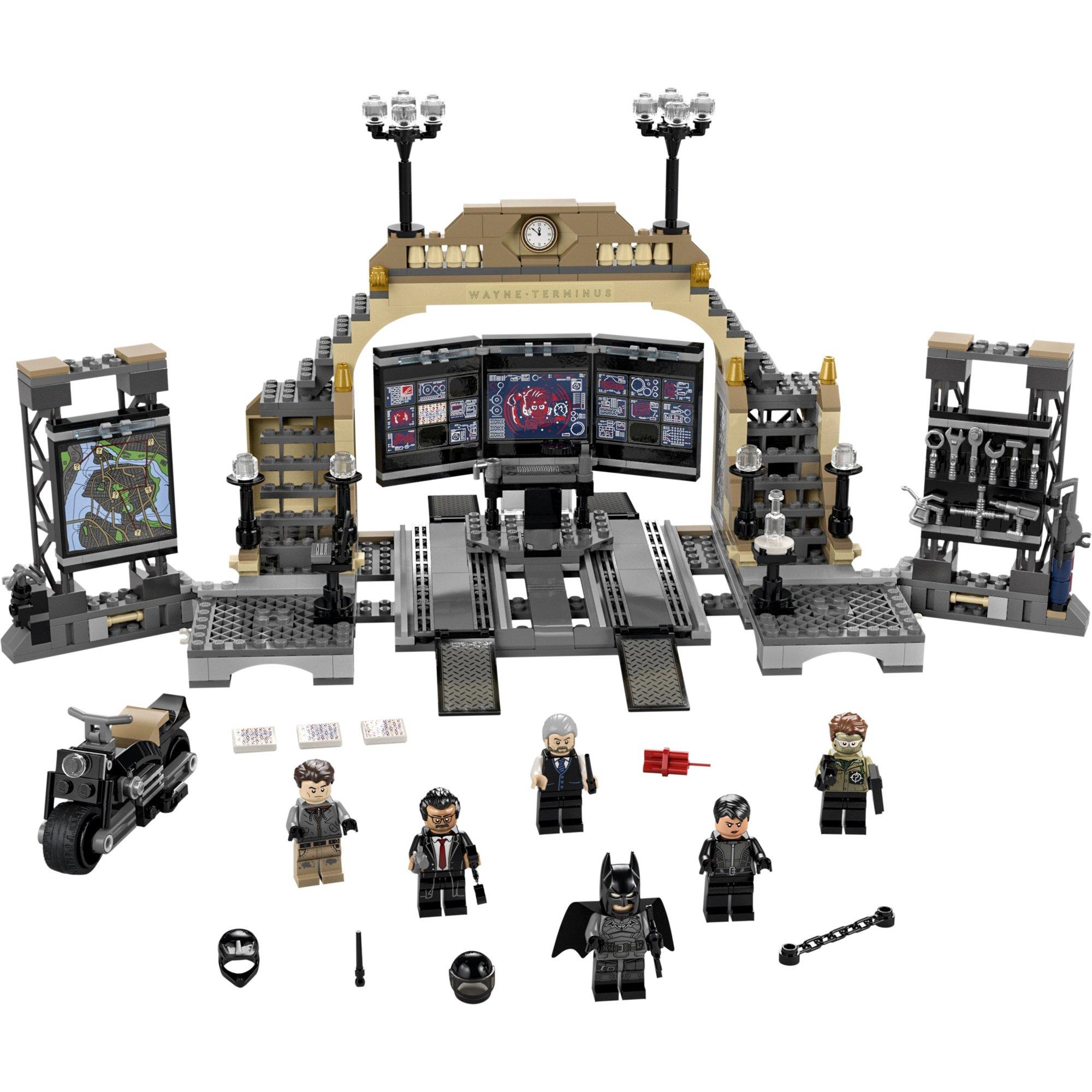 The Batman LEGO Sets Launch at Collector Con