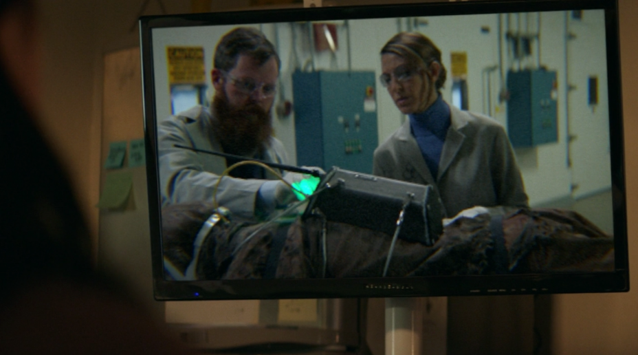the Walking Dead: World Beyond' Teases CRM Working on a Zombie Cure