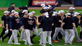 Astros starter McCullers Jr. undergoes elbow surgery