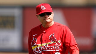 Cardinals drop interim tag, make Mike Shildt their manager