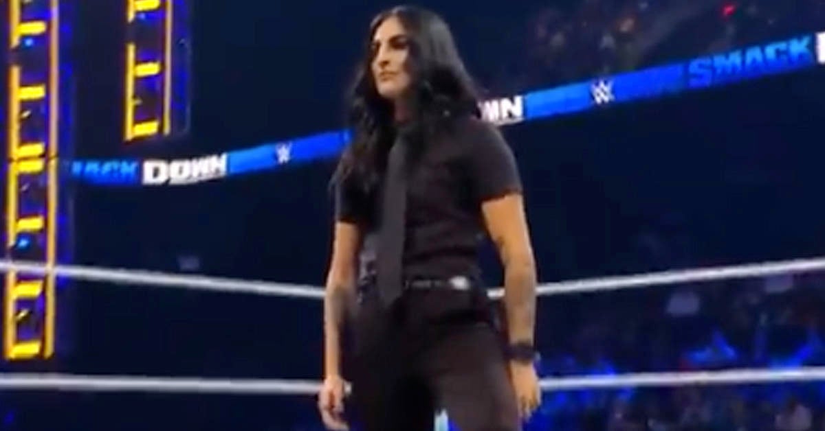 wwe-sonya-deville-win