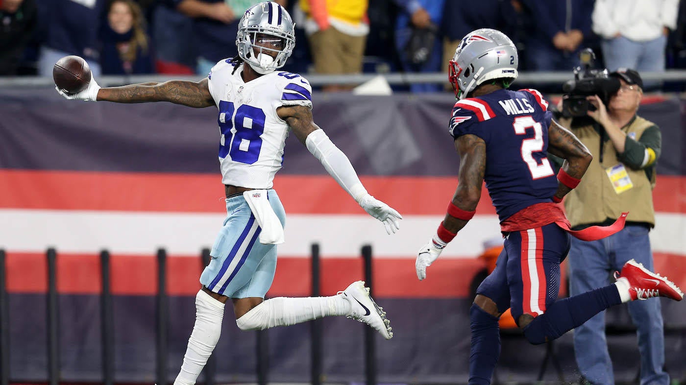 Dallas Cowboys v New England Patriots