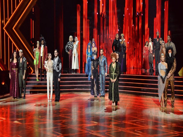 'Dancing With the Stars' Elimination Sends Beloved Celeb Home on 'Grease' Night