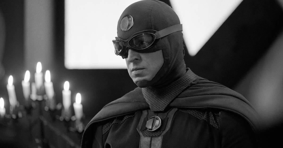DC's Stargirl: Alex Collins Teases Doctor Mid-Nite, Perspective on The Shade - Vimarsana News