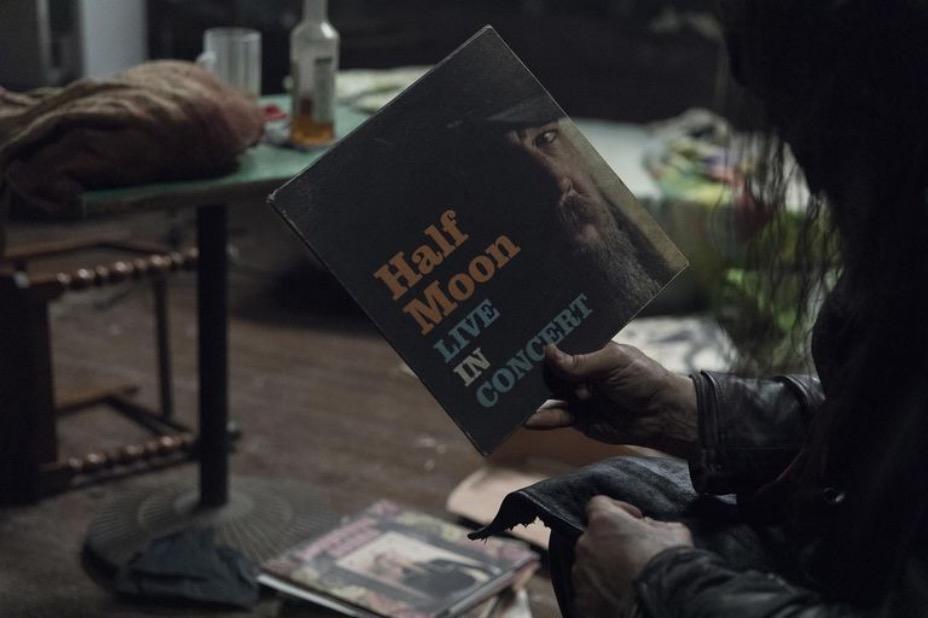 the-walking-dead-beta-half-moon.jpg the-walking-dead-beta-half-moon.jpg