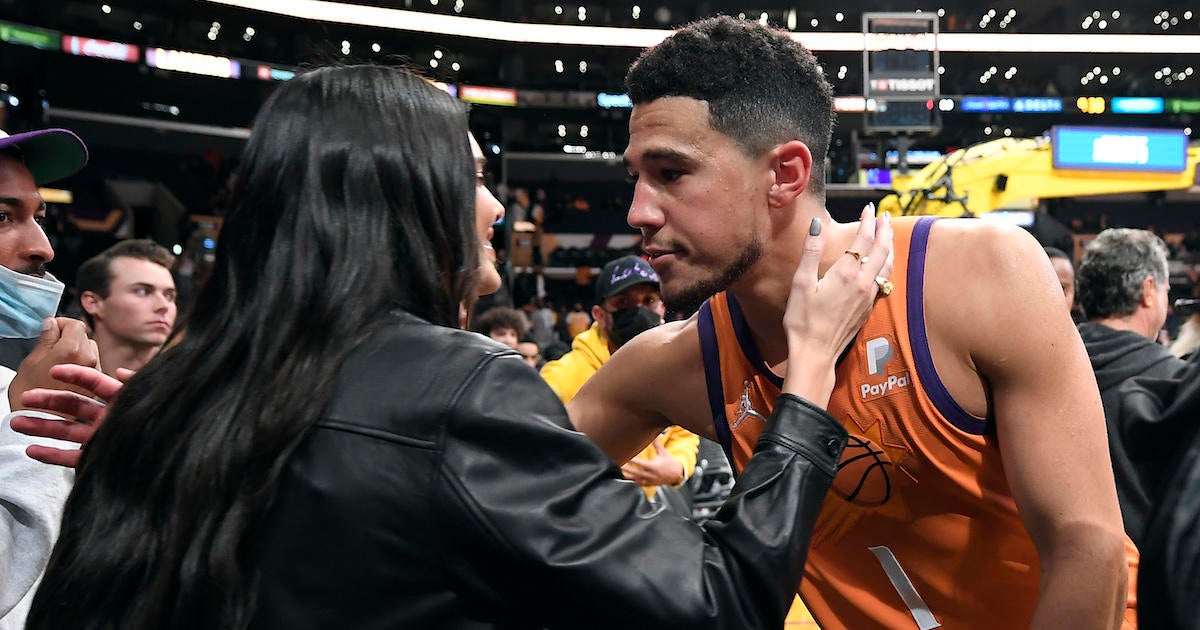 Kendall Jenner and Devin Booker Reportedly Break up After 2 Years.jpg