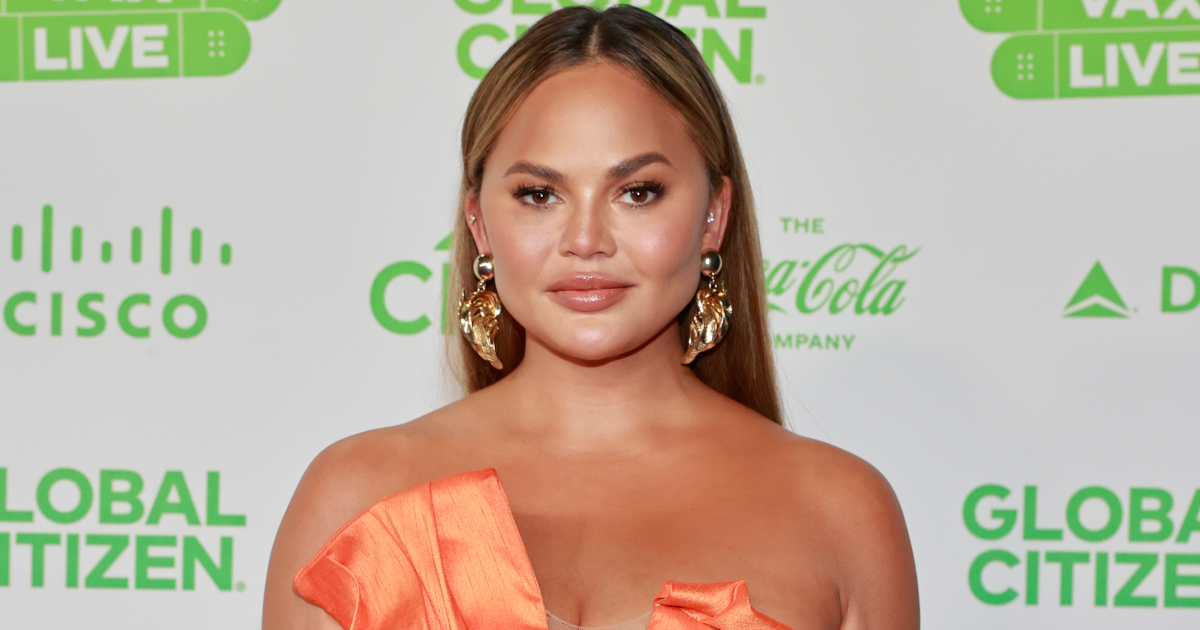 Chrissy Teigen's Reality Show Returning After Its Future Was in Jeopardy.jpg