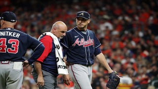 Charlie Morton Apologized to Braves Teammates After Breaking Leg