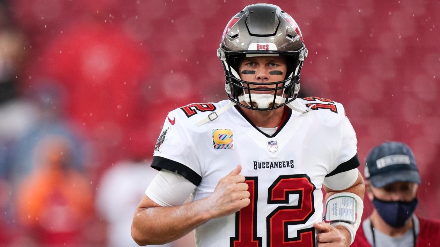 tom-brady-buccaneers-cbs.jpg