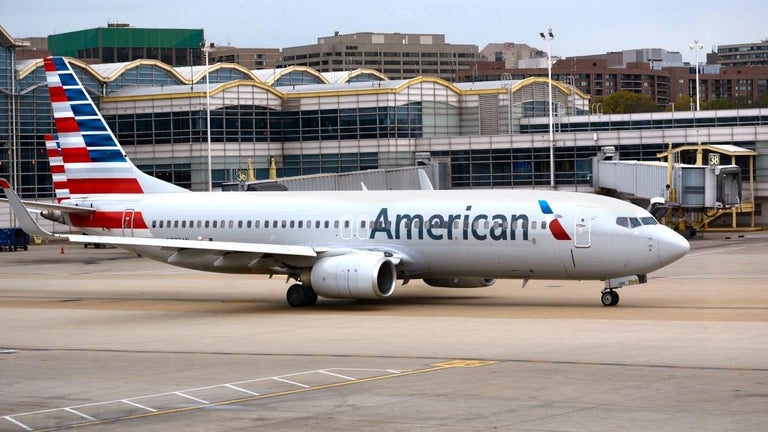 American Airlines Passenger Arrested After Entering Plane's Cockpit