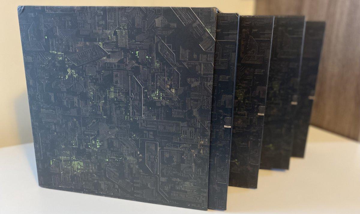 star-trek-borg-cube-advent-calendar-001.jpg star-trek-borg-cube-advent-calendar-001.jpg