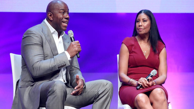 Magic Johnson Reflects on Difficulty Telling Wife Cookie About HIV Diagnosis