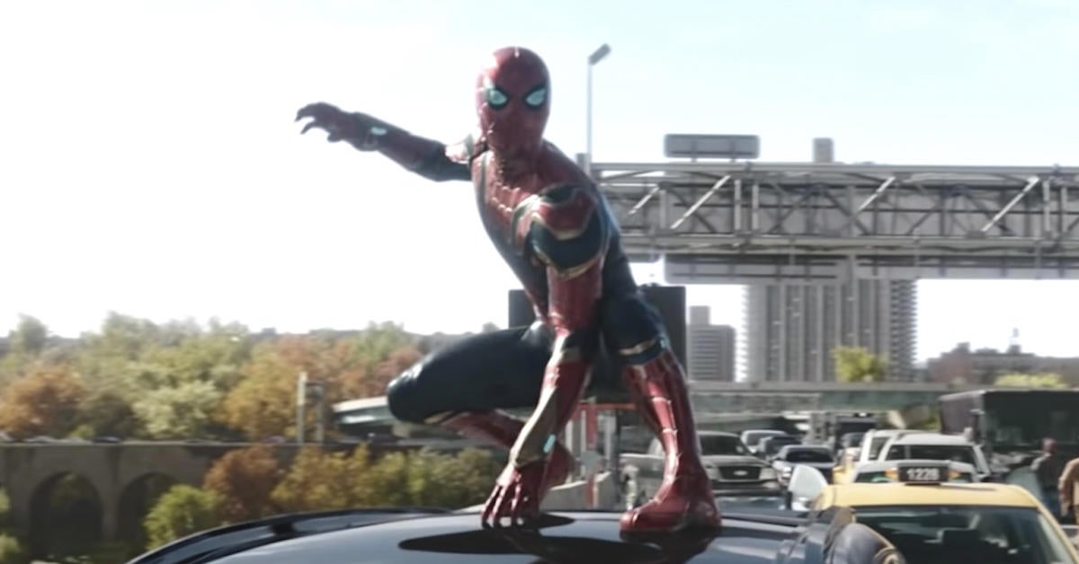 spider-man-no-way-home-trailer-pose