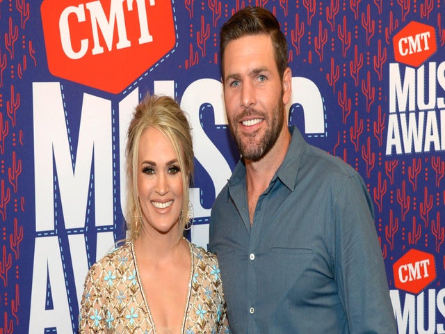 Carrie Underwood's Husband Mike Fisher Pens Statement Standing With Aaron Rodgers Over COVID-19 Vaccine