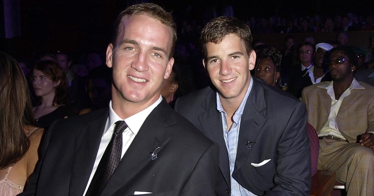 Is the Manningcast on tonight? Check out Eli and Peyton Manning's