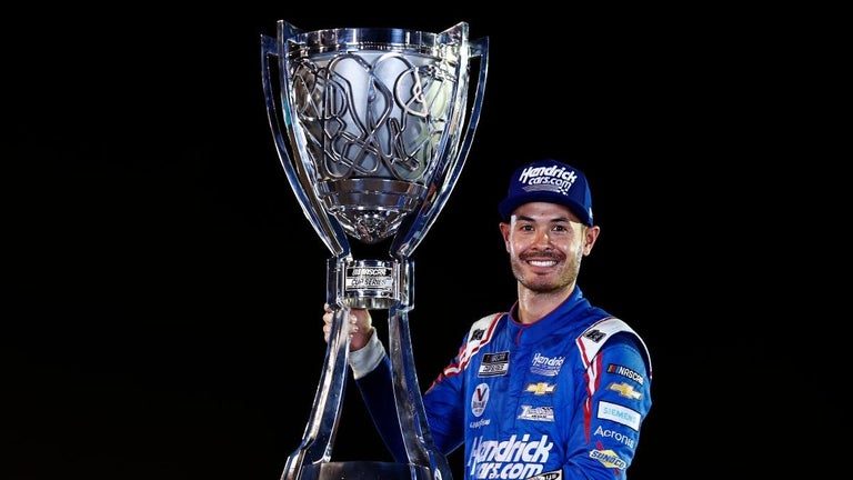 NASCAR: Kyle Larson Wins 2021 Cup Series Championship