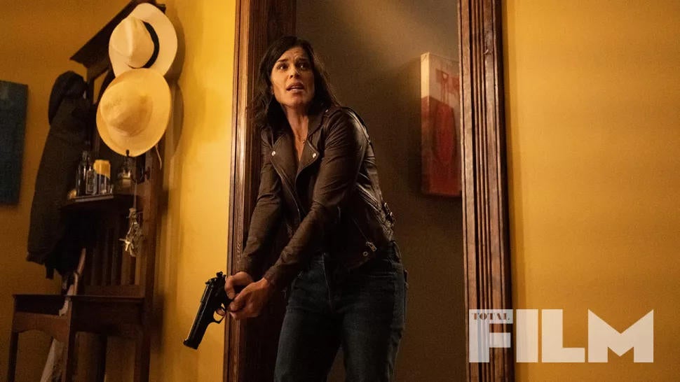 scream-2022-new-photos-gallery-neve-campbell-as-sydney-prescott.jpg scream-2022-new-photos-gallery-neve-campbell-as-sydney-prescott.jpg