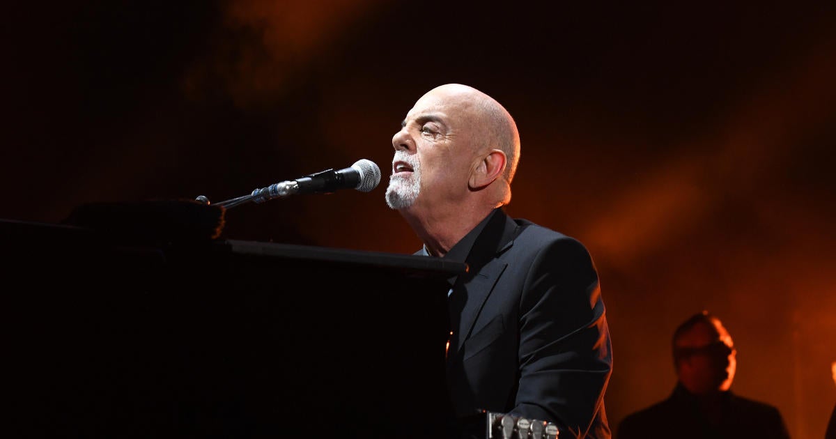 Billy Joel Shows off 50-Pound Weight Loss at First New York Concert ...