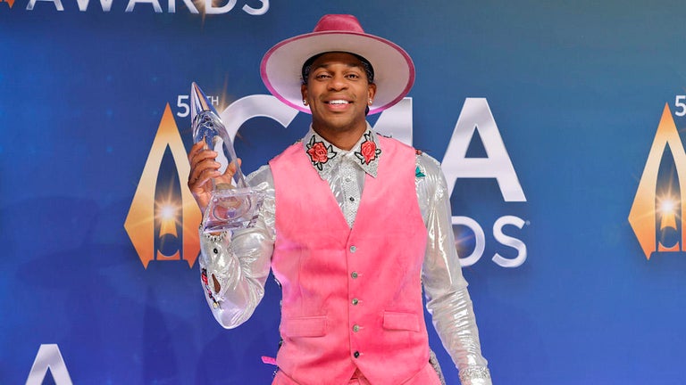 CMA Awards: Jimmie Allen All Smiles Just Two Nights After 'DWTS' Elimination