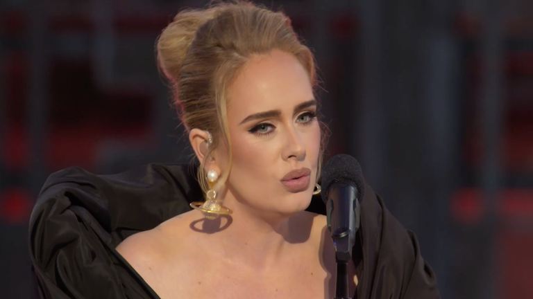TV Reporter 'Mortified' After Adele Interview Blunder