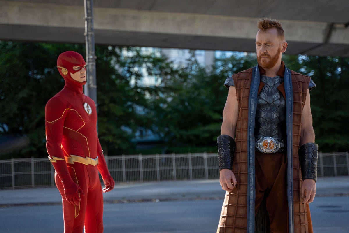 The Flash New "Armageddon, Part 2" Photos Released