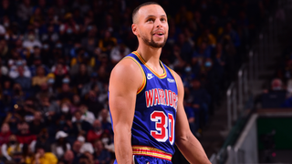 Steph Curry sets new NBA record for career 3-pointers, surpassing Ray Allen  : NPR