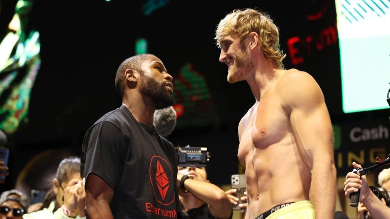 Floyd Mayweather Reveals What Would Happen to Logan Paul in a 'Real Fight'