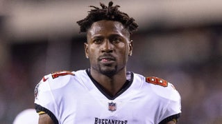 Why did Antonio Brown leave Buccaneers game? WR was 'essentially' cut on  sidelines after refusing to play, claiming injury (report) 