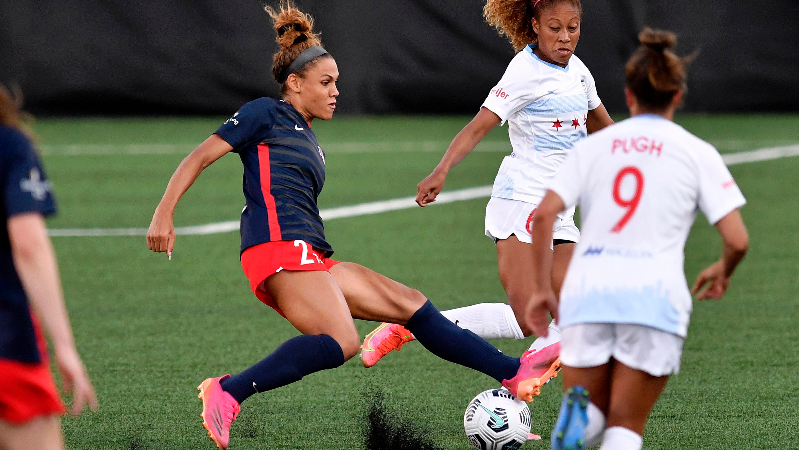 washington-spirit-trinity-rodman-chicago-red-stars-casey-short.jpg