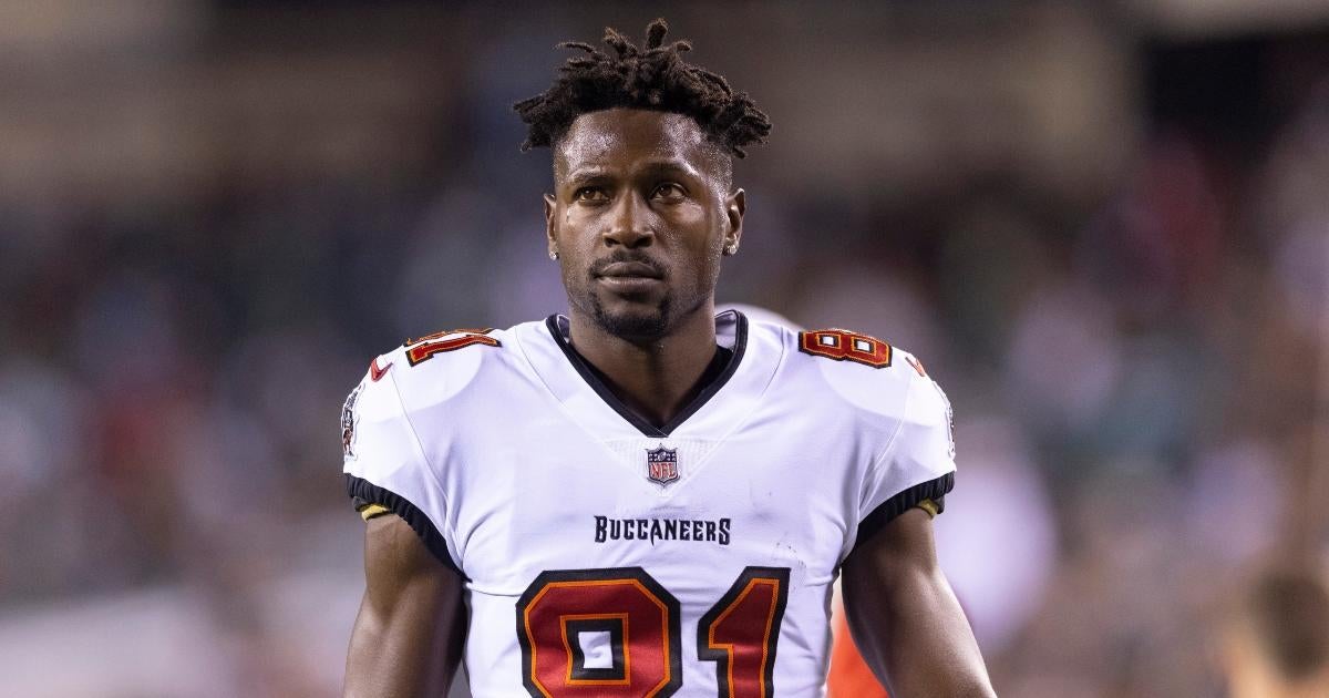 Antonio Brown Released by Tampa Bay Buccaneers After Leaked Texts