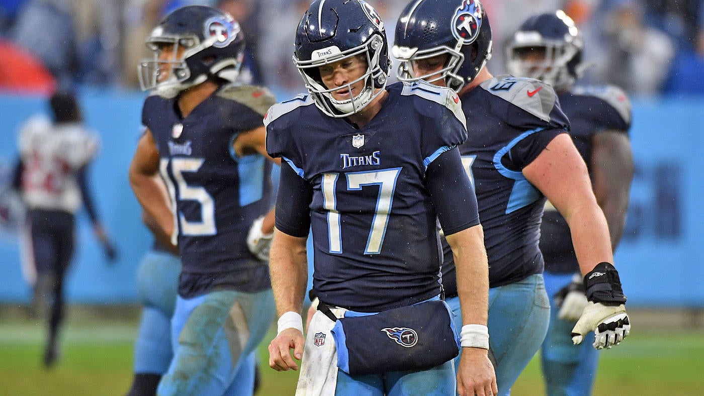 titans-ryan-tannehil.jpg