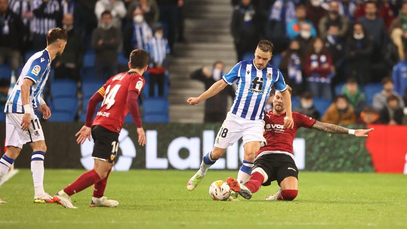 paul-onuachu-genk-cbs.jpg