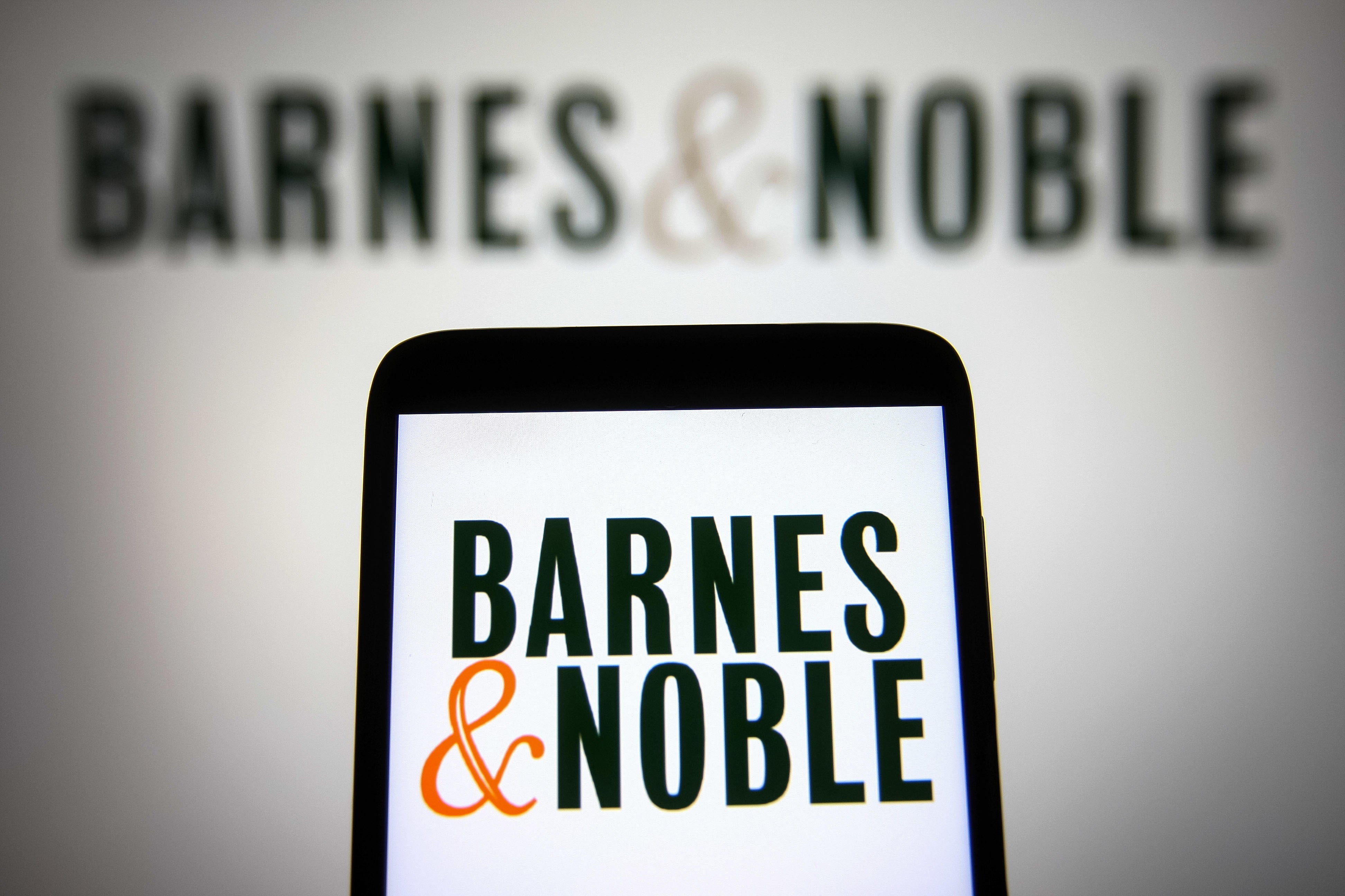 barnes-and-noble-holiday.jpg barnes-and-noble-holiday.jpg