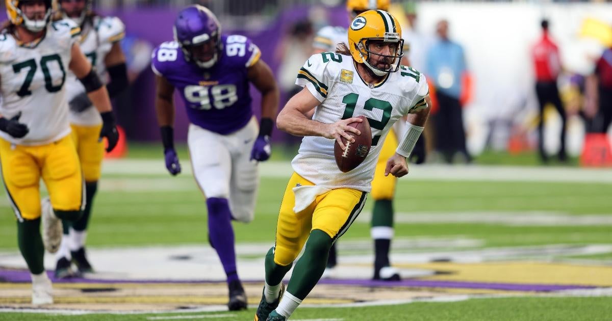 Aaron Rodgers Gives Discouraging Update on Toe Injury