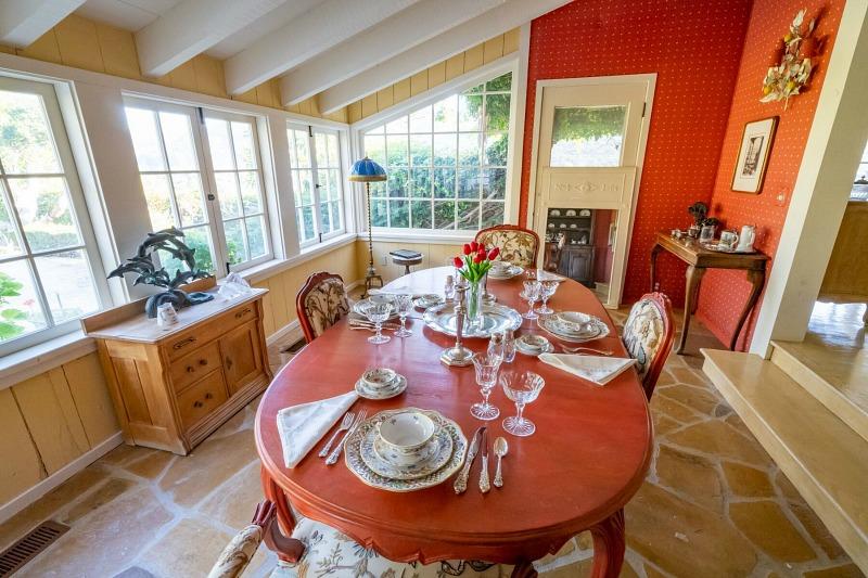 doris-day-house-6.jpg doris-day-house-6.jpg