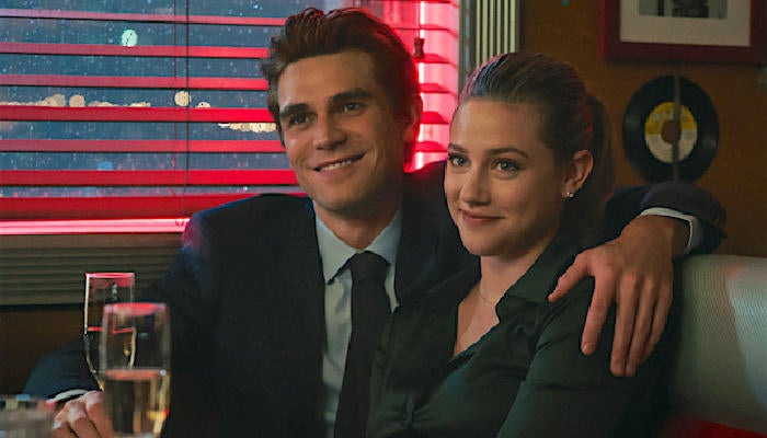 riverdale-archie-betty.jpg riverdale-archie-betty.jpg