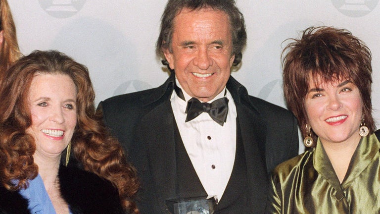 Johnny Cash's Daughter Roseanne Scraps Florida Concerts After Controversial Vaccination Law Goes Into Effect