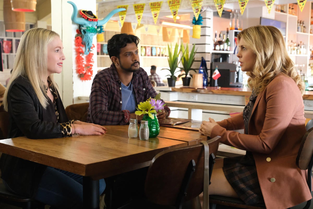 ghosts-season-1-episode-11-sams-mom-2022.jpg ghosts-season-1-episode-11-sams-mom-2022.jpg