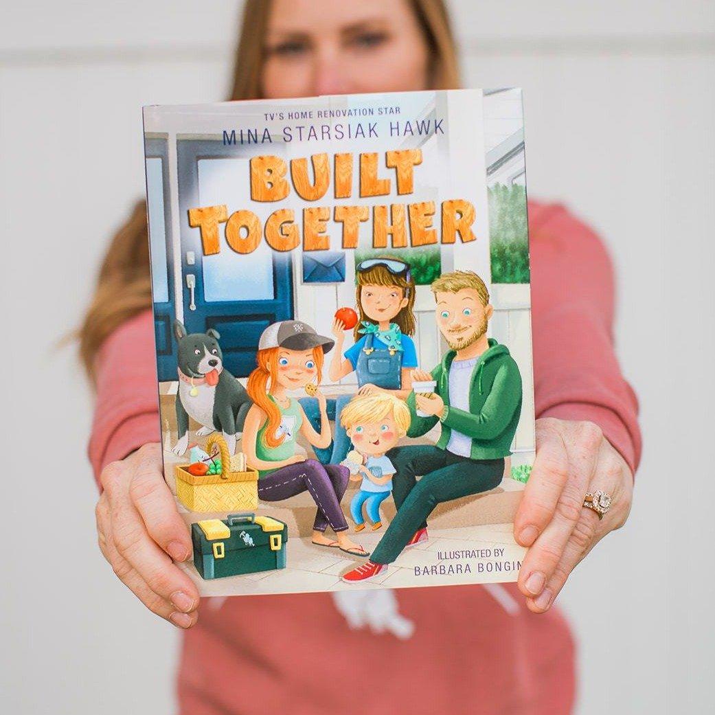 'Good Bones' Star Mina Starsiak Hawk's Approved 7 Best Items You Need(02)