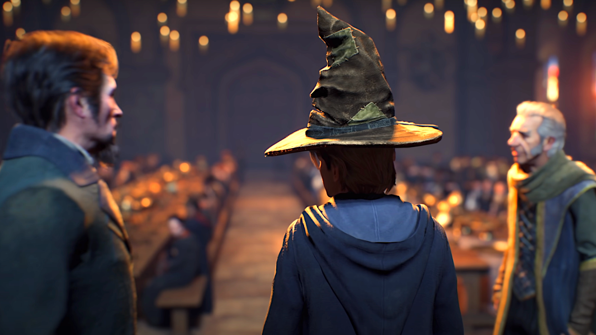 Hogwarts Legacy Fans Surprised With Freebies Ahead of Release