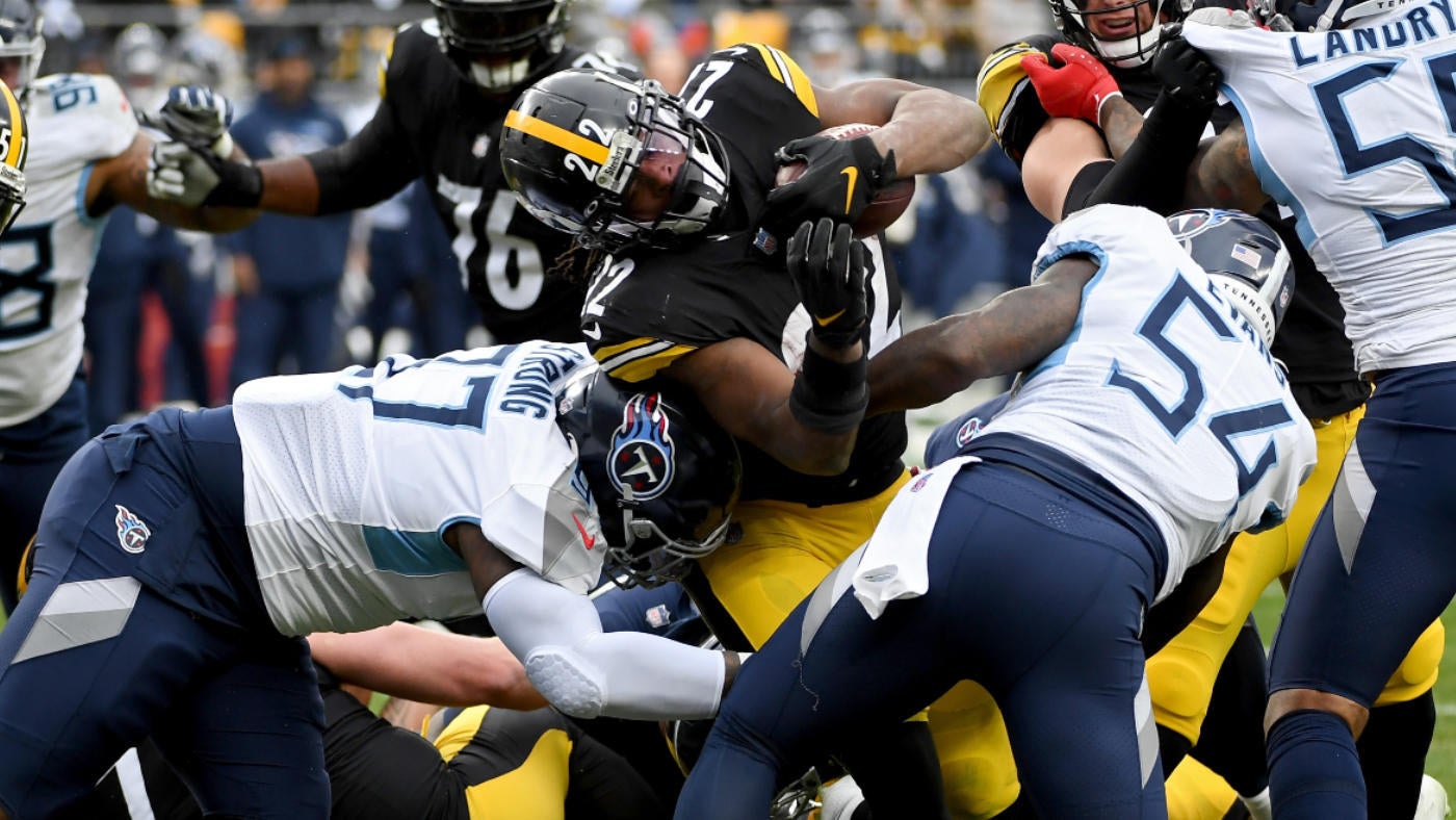 Steelers vs. Titans score: Pittsburgh rallies to rough up Tennessee, stays  alive in AFC playoff race 