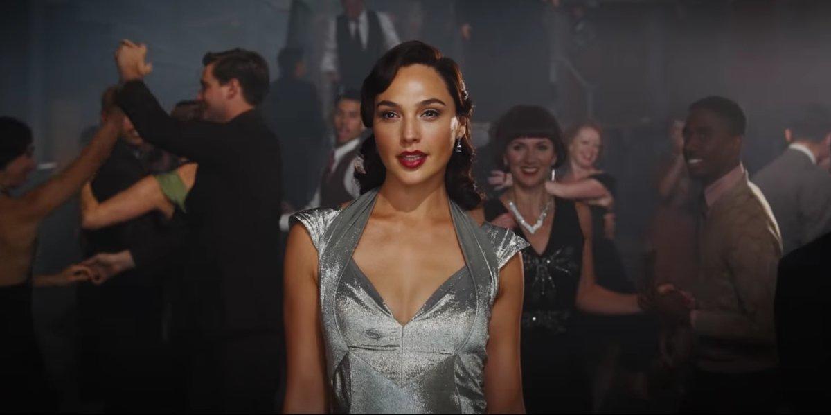 death-on-the-nile-gal-gadot.jpg