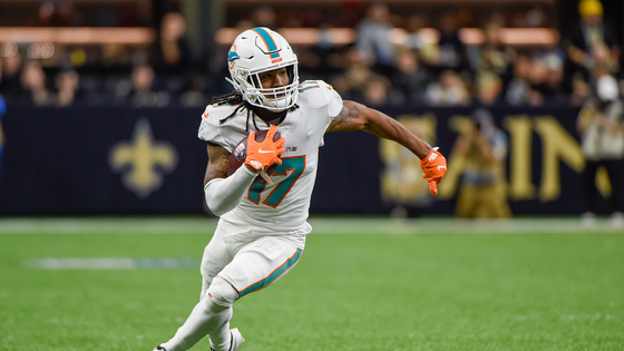 tee-higgins-2-1400.jpg