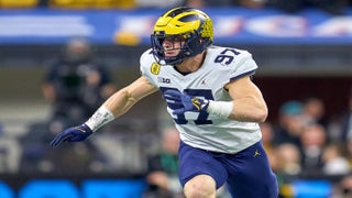 Notre Dame shows off pinstripe uniforms to be worn at Yankee Stadium