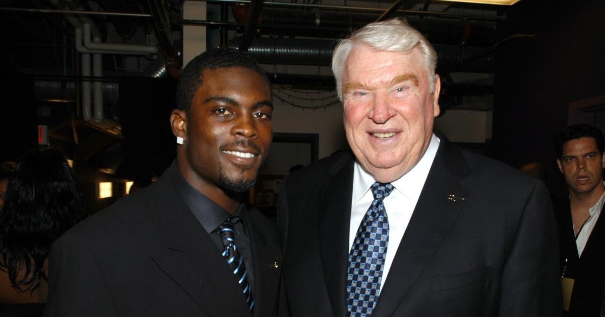 john-madden-cover-athletes-madden-nfl-video-game-pay-tribute-late-coach-broadcaster