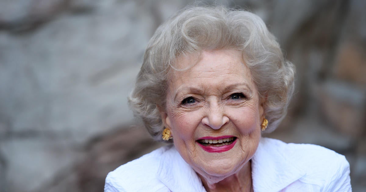 betty-white-amanda-edwards-contributor-getty.jpg